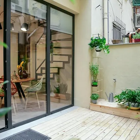 Casa S A F E R Florence