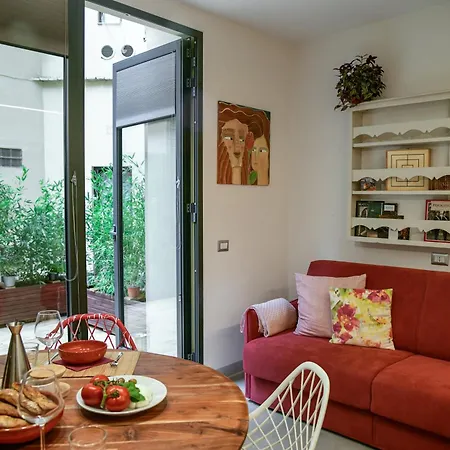 Casa S A F E R * Florence