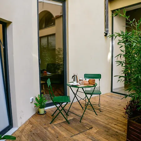 Casa S A F E R Apartment
